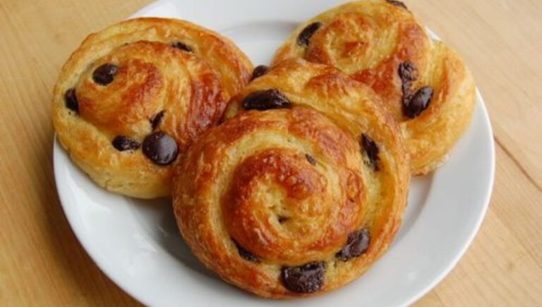 235+ Crispy and Witty: Danish Pastry Puns You’ll Love